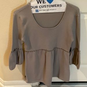 Sara I Gray Light Sweater
